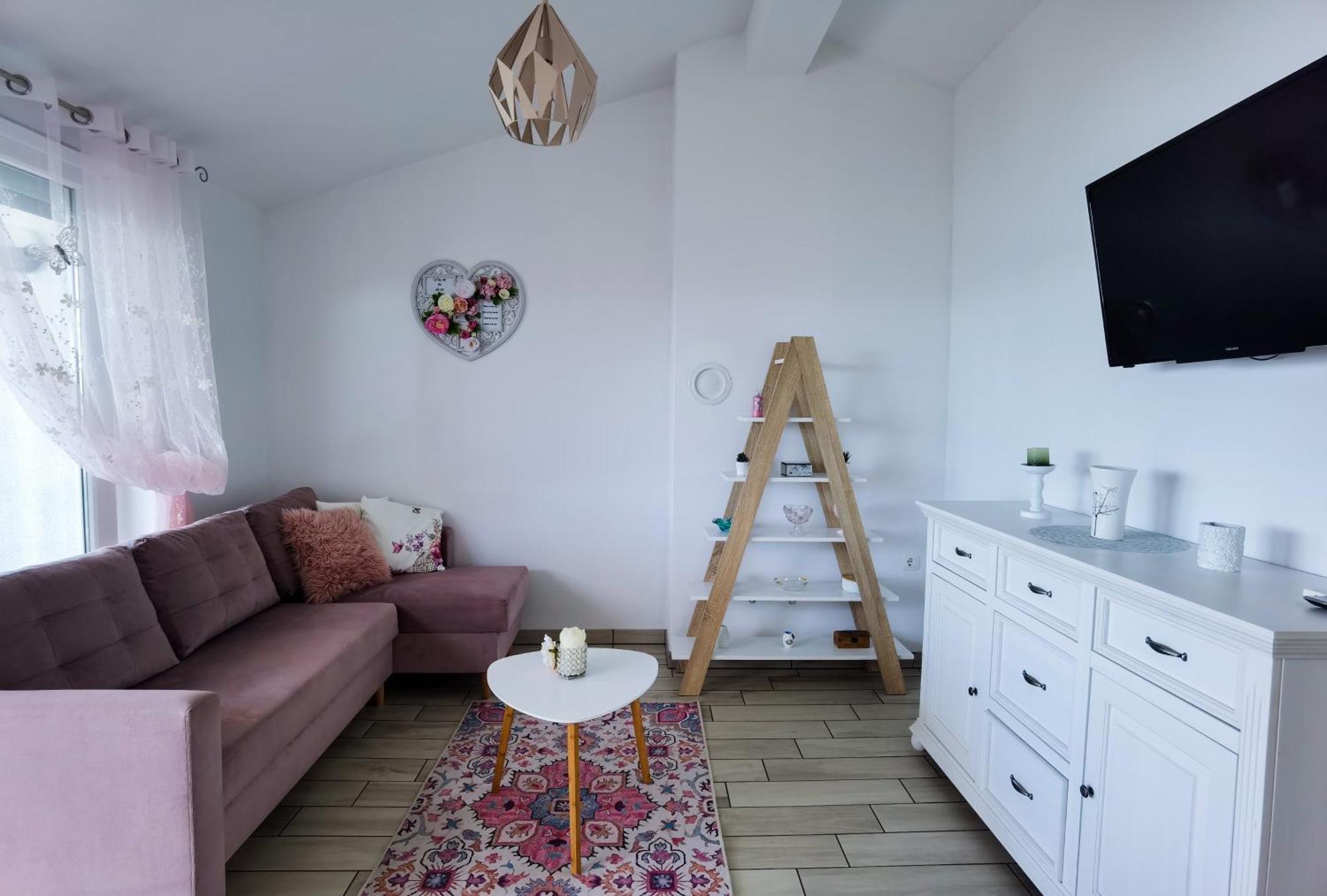 Apartment Lana 茨里克韦尼察 外观 照片